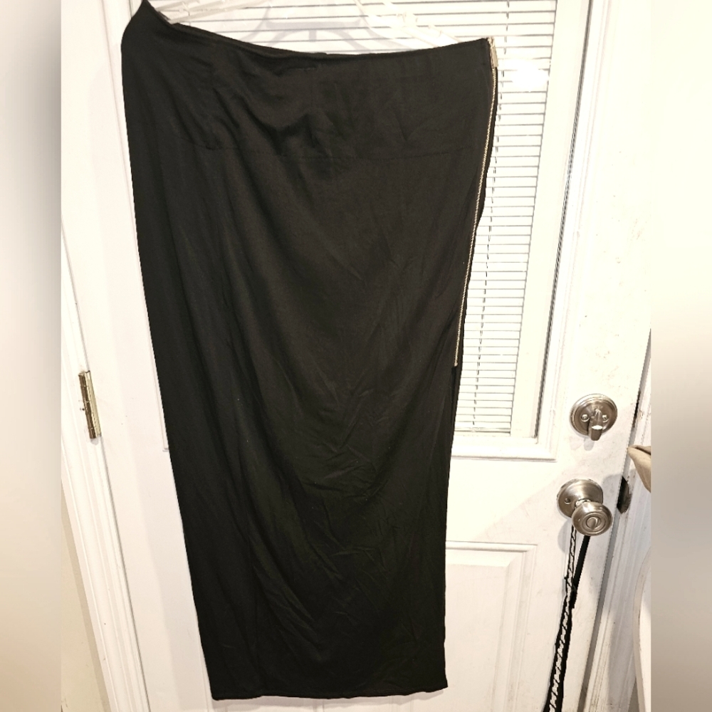 Vince camuto large black pencil skirt gold zipper stretch bnwt